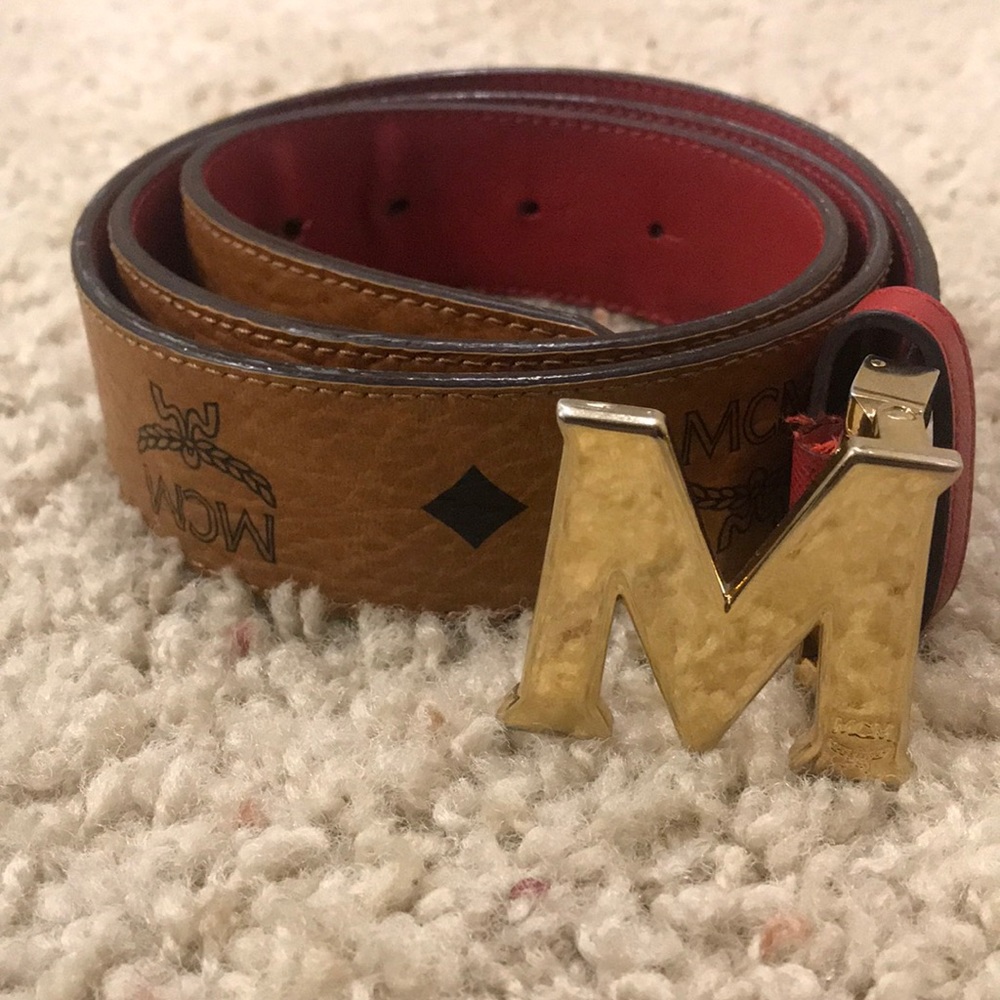 Men’s MCM belt